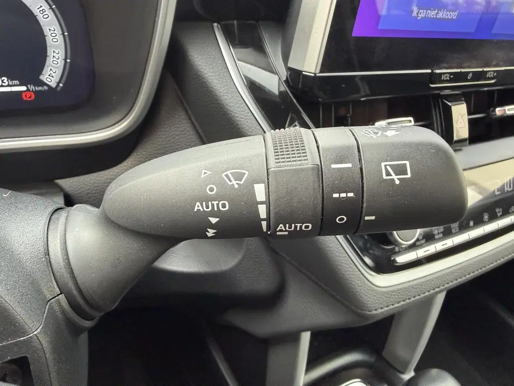 Toyota Corolla Cross Hybrid 140 Active Keyless uit 2024, foto 19