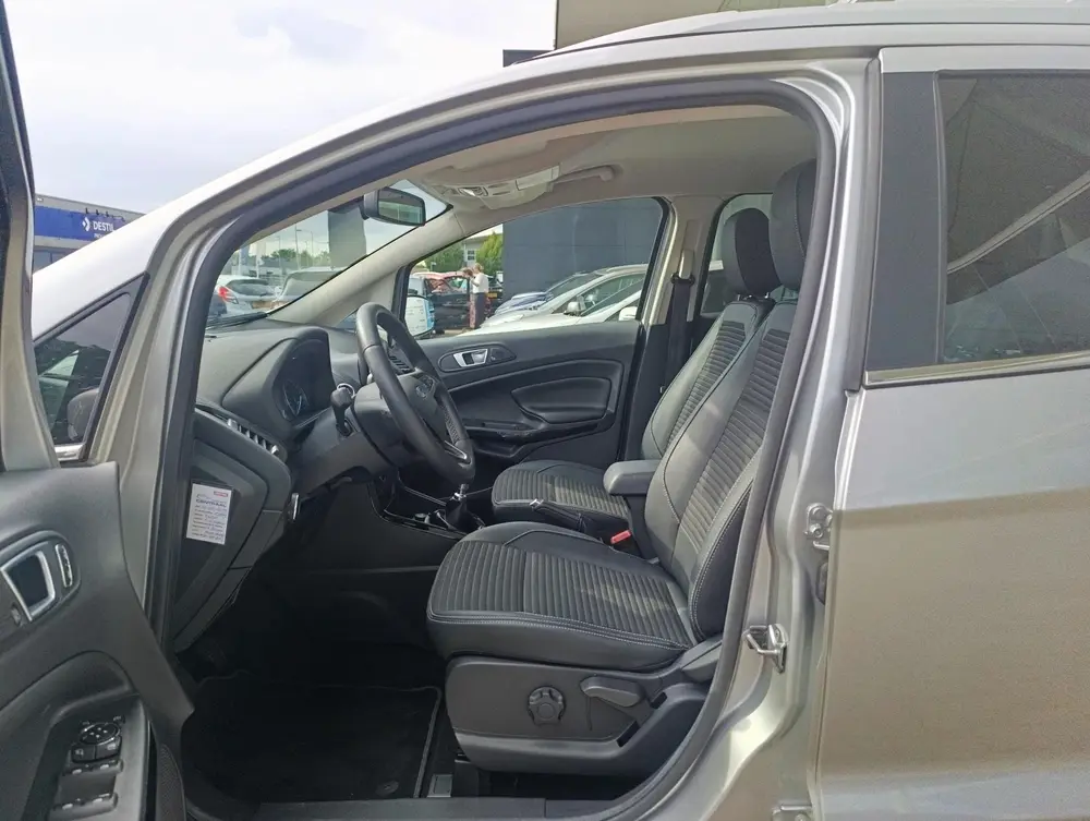 Ford EcoSport 1.0 EcoBoost Titanium uit 2019, foto 14