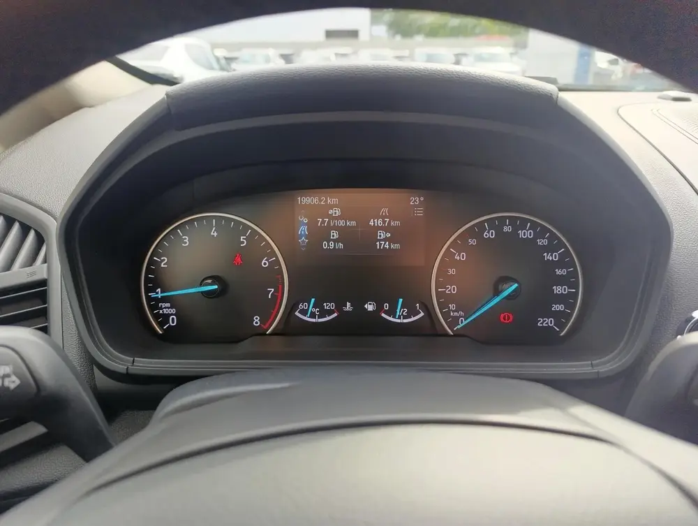 Ford EcoSport 1.0 EcoBoost Titanium uit 2019, foto 18