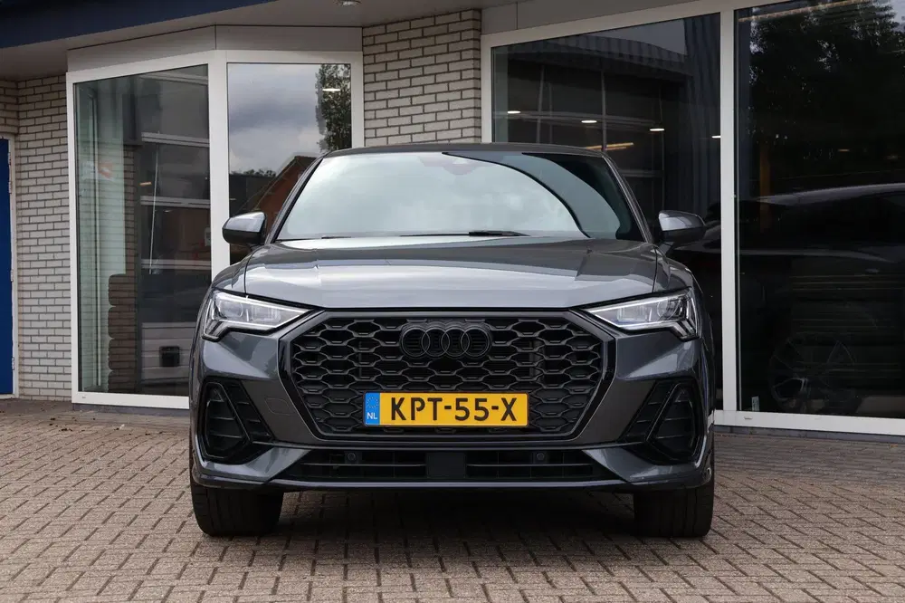 Audi Q3 45 TFSI Hybrid SOH 100%S-Line App-connect uit 2023, foto 10