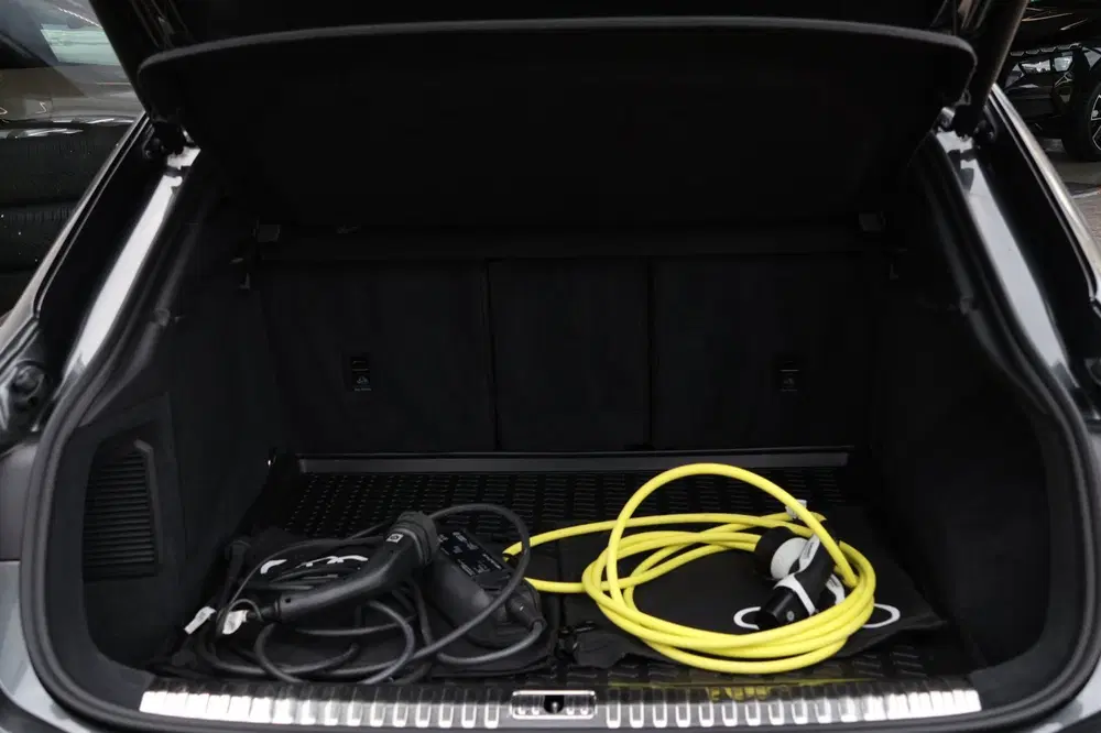 Audi Q3 45 TFSI Hybrid SOH 100%S-Line App-connect uit 2023, foto 17