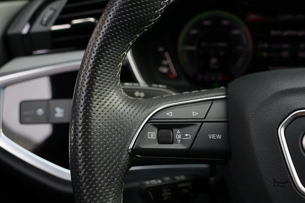 Audi Q3 45 TFSI Hybrid SOH 100%S-Line App-connect uit 2023, foto 19