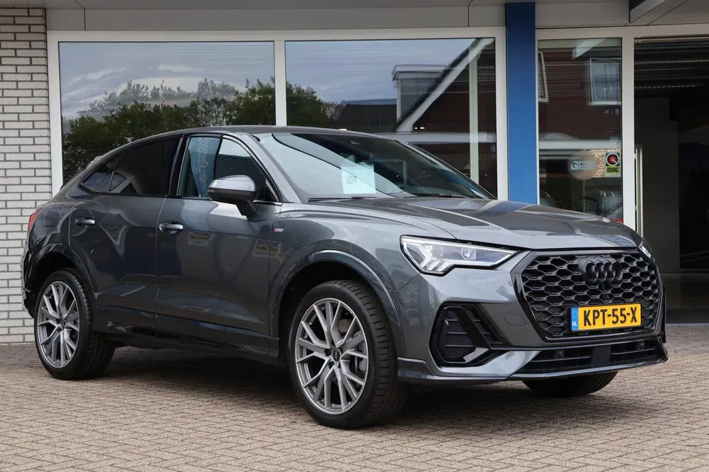 Audi Q3 45 TFSI Hybrid SOH 100%S-Line App-connect uit 2023, foto 9