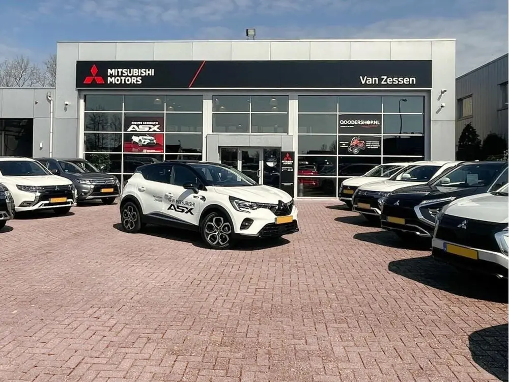 Mitsubishi Eclipse Cross 2.4 PHEV Instyle uit 2021, foto 4