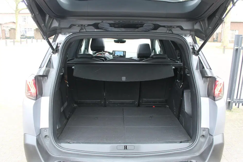 Peugeot 5008 1.2 PureTech GT-Line 7P Pano 360 Keyless L uit 2023, foto 14