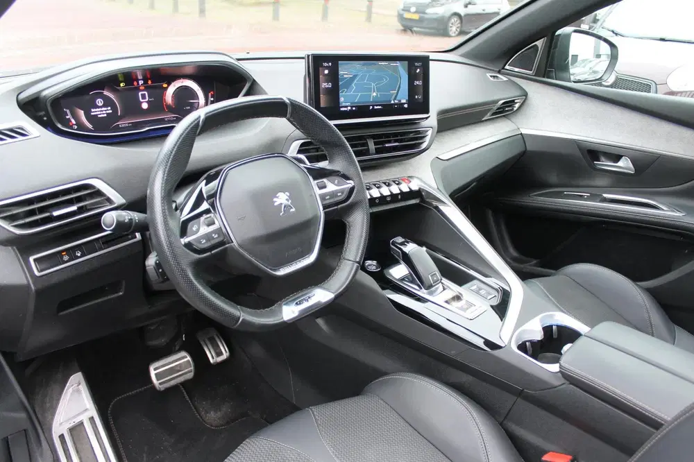 Peugeot 5008 1.2 PureTech GT-Line 7P Pano 360 Keyless L uit 2023, foto 16