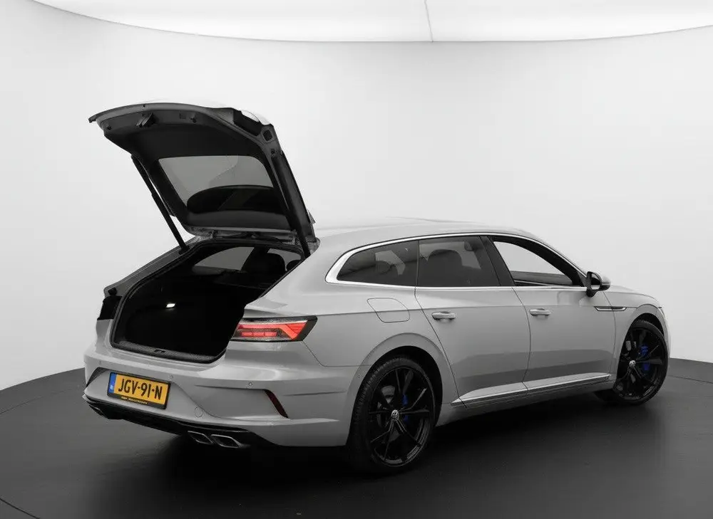 Volkswagen Arteon Shooting Brake 4Motion 2.0 TSI 320PK R-S uit 2022, foto 10