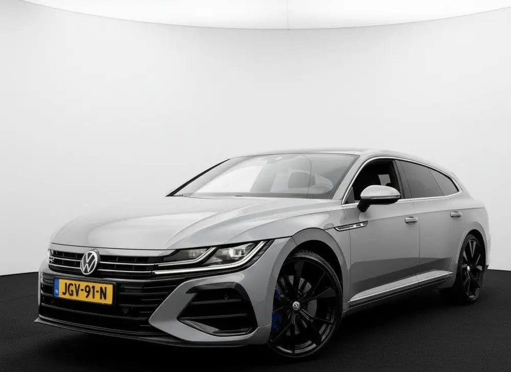 Volkswagen Arteon Shooting Brake 4Motion 2.0 TSI 320PK R-S uit 2022, foto 3