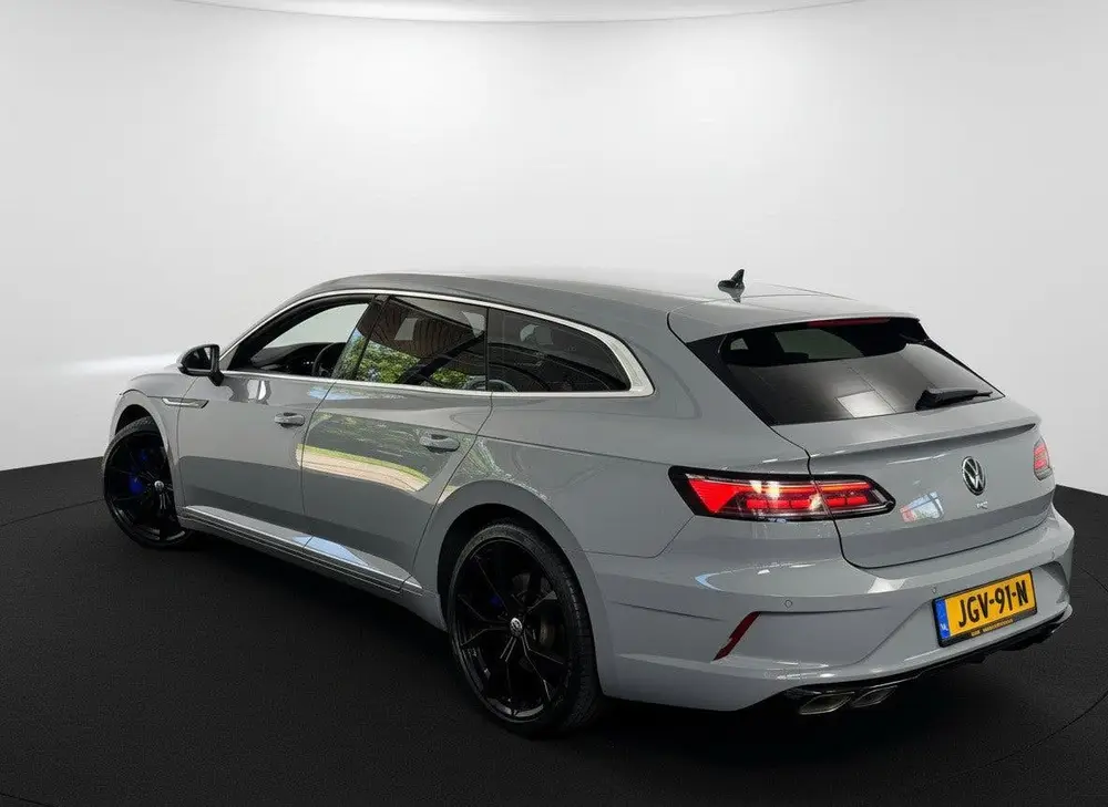 Volkswagen Arteon Shooting Brake 4Motion 2.0 TSI 320PK R-S uit 2022, foto 9