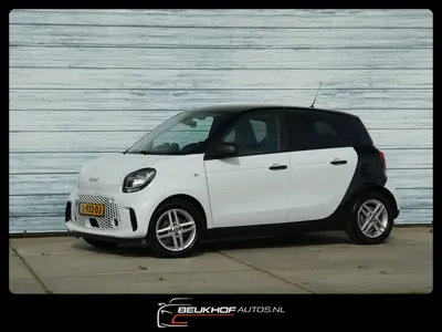 Smart Forfour EQ Essential Sport Automaat 18 kWh Airco Leer uit 2021