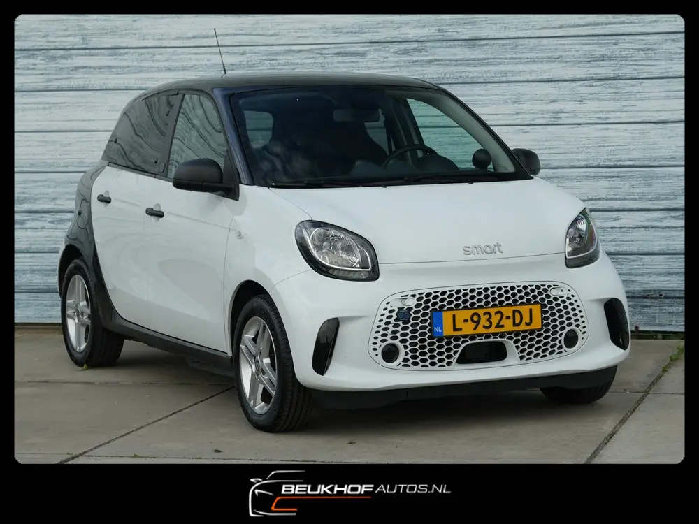 Smart Forfour EQ Essential Sport Automaat 18 kWh Airco Leer uit 2021, foto 2