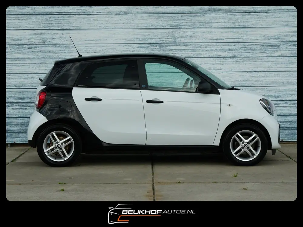 Smart Forfour EQ Essential Sport Automaat 18 kWh Airco Leer uit 2021, foto 4