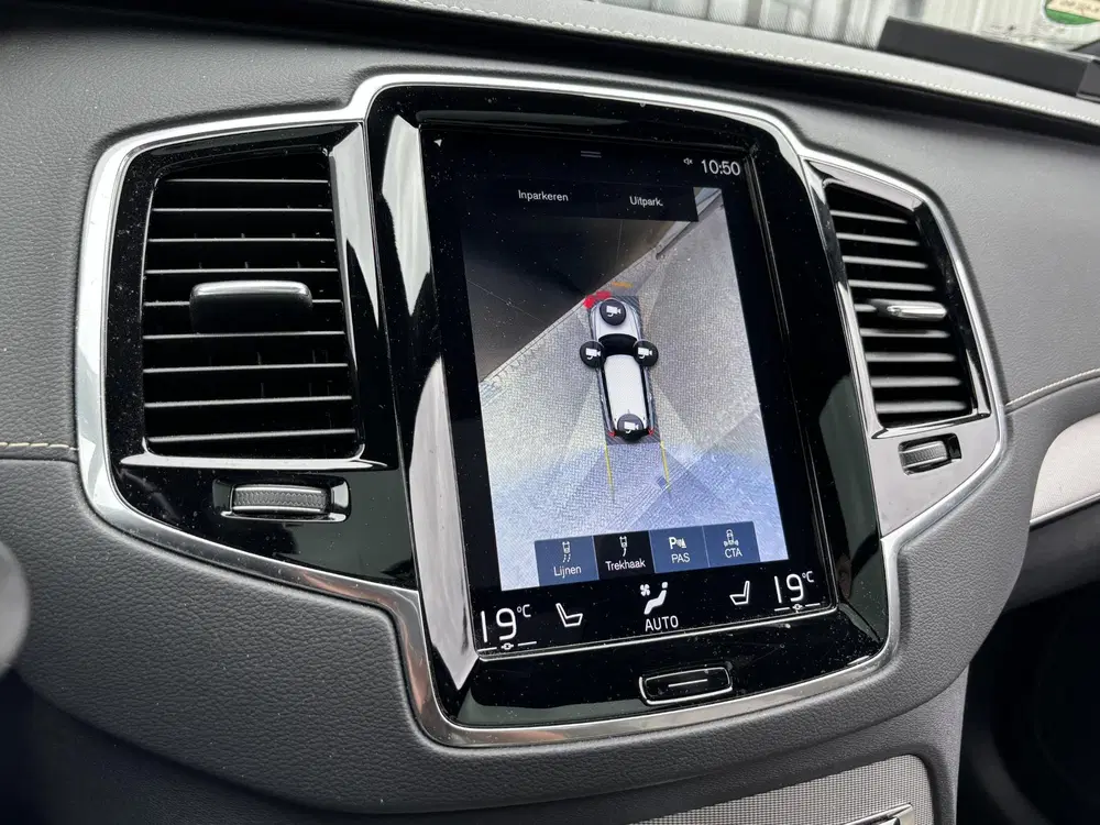 Volvo XC90 2.0 T8 Recharge AWD R-Design 7 Pers uit 2020, foto 11