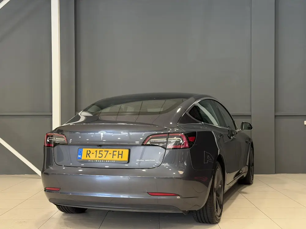 Tesla Model 3 Long Range AWD 75 kWh | Autopilot | SOH 87,4% uit 2019, foto 19