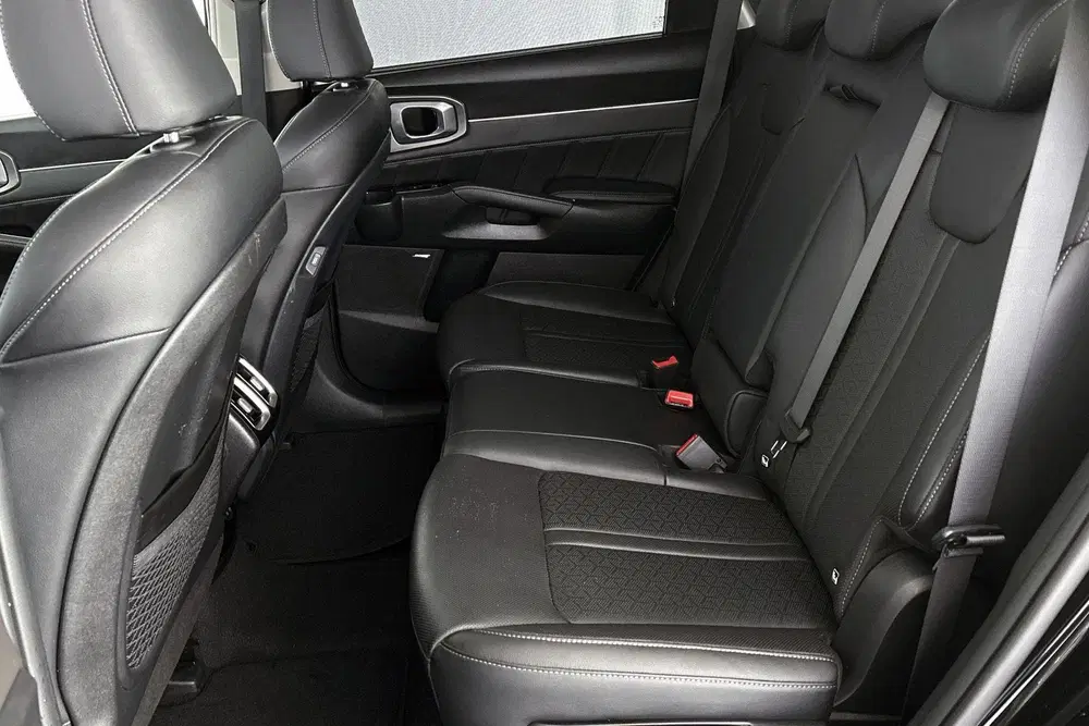 Kia Sorento 1.6 T-GDI Plug-in Hybrid 4WD DynamicLine T uit 2022, foto 7