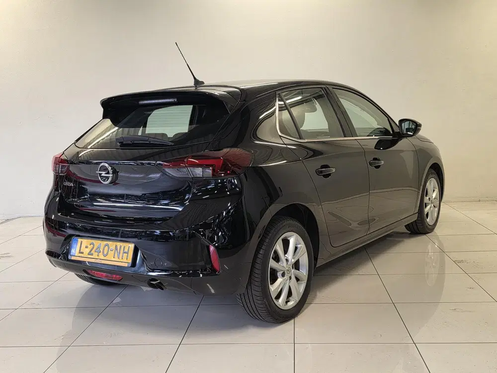 Opel Corsa 1.2 Elegance uit 2021, foto 2