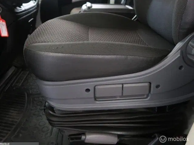 Peugeot Boxer 333 2.2 BlueHDi 120 L2H2 2x SCHUIFDEUR uit 2021, foto 20