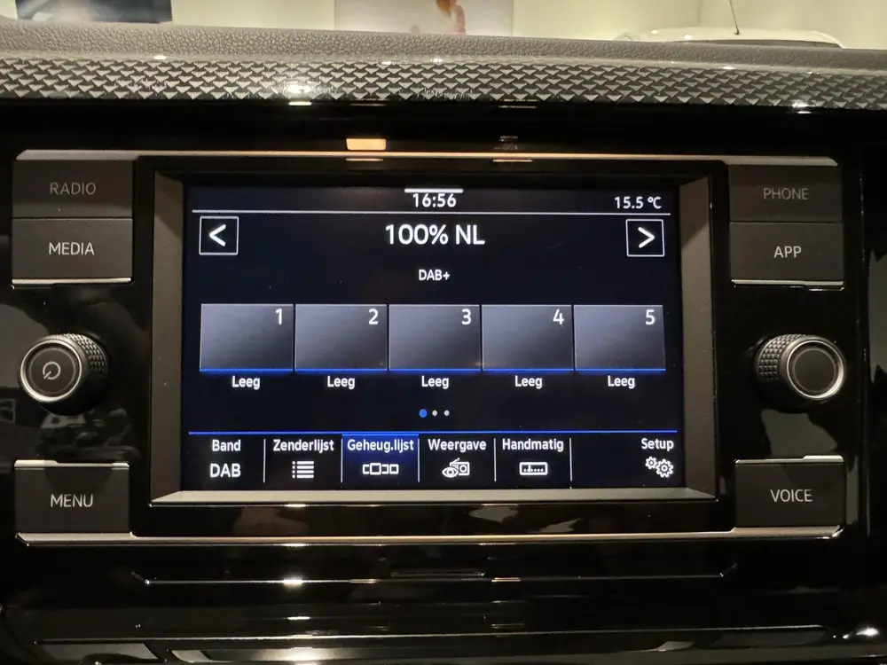 Volkswagen Polo 1.0 TSI Life 95 PK | Apple Carplay | Adaptiv uit 2024, foto 16