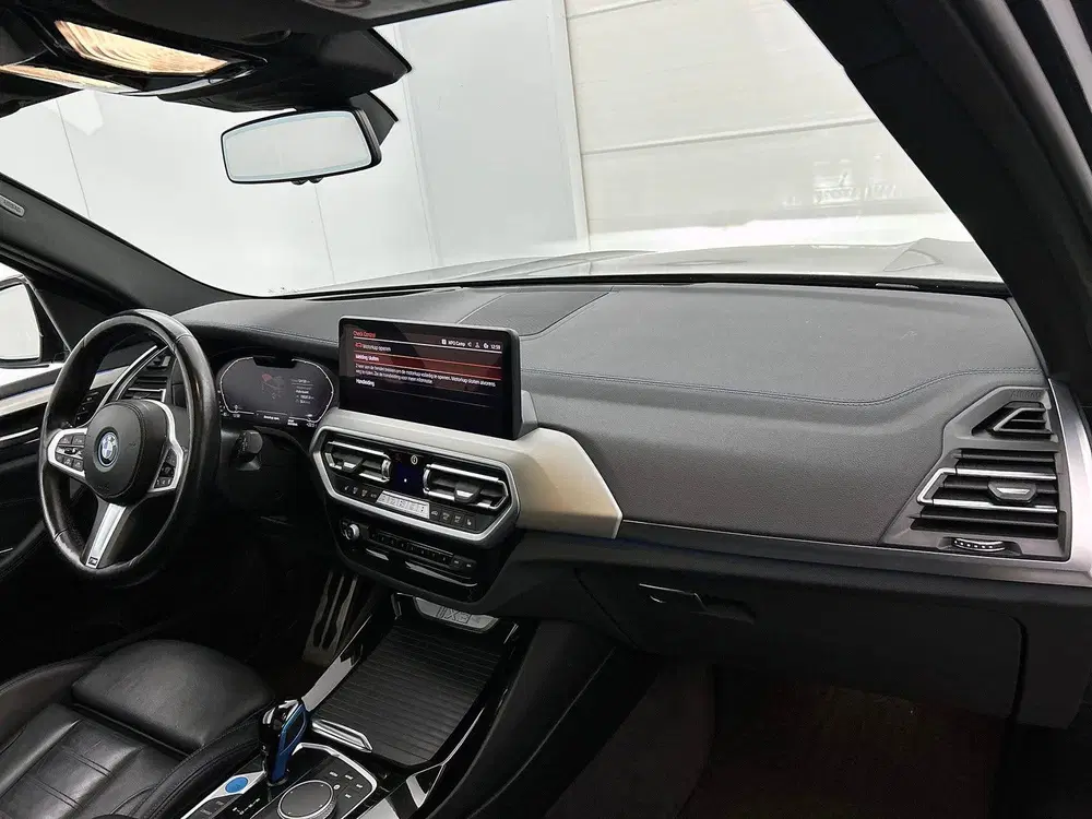 BMW iX3 High Executive 80 kWh uit 2022, foto 20