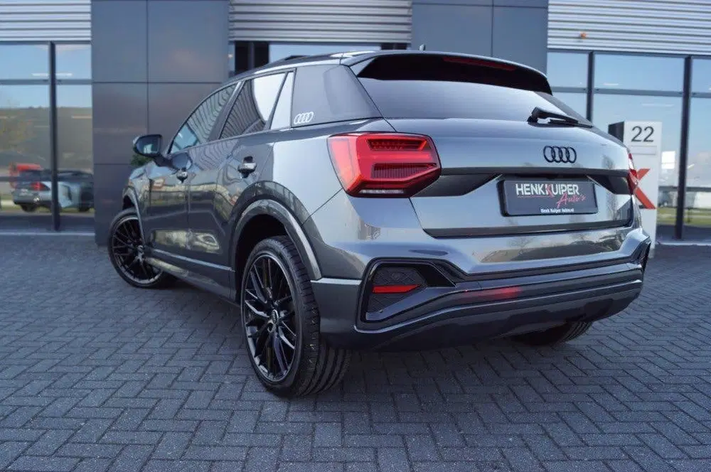 Audi Q2 35 TFSI S-Tronic S-Line uit 2025, foto 2