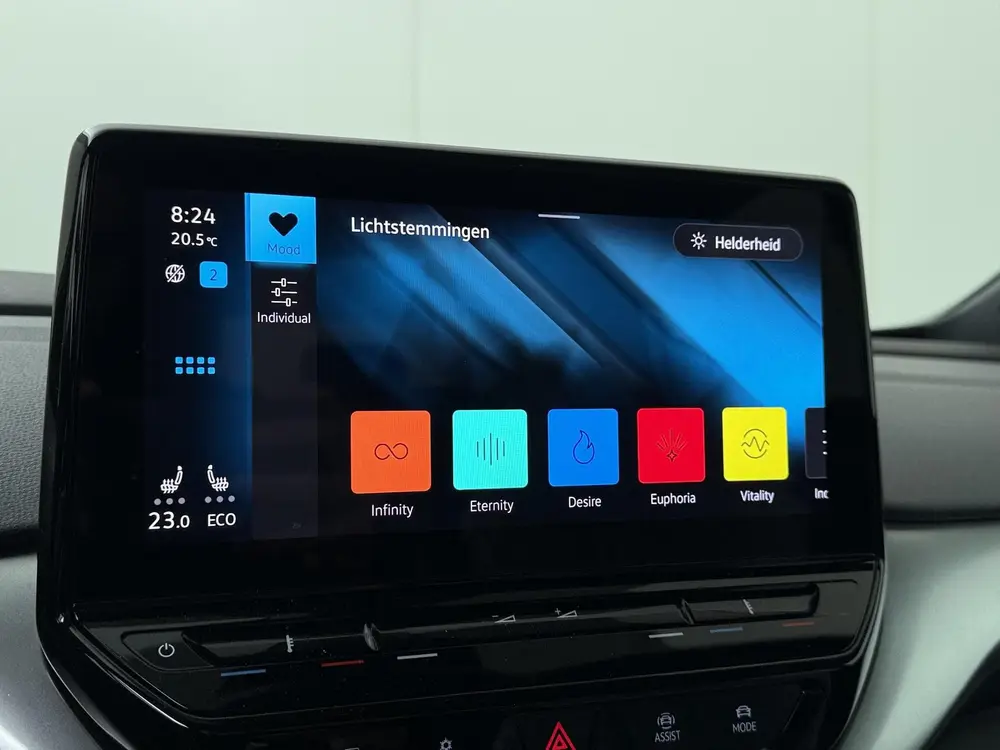 Volkswagen ID.4 First 77 kWh | 204 PK | SoH 90 % | Trekhaak uit 2020, foto 18
