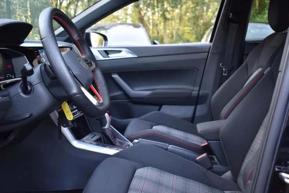 Volkswagen Polo 2.0 TSI GTI TSI 210PK DSG GTI-SPORT IQ-LIGHT uit 2024, foto 16