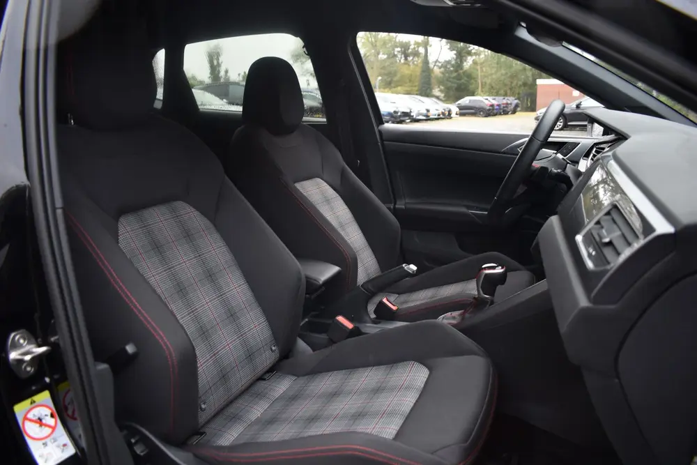 Volkswagen Polo GTI 2.0 TSI 210PK DSG STOELVERW VIRTUAL/IQ-L uit 2024, foto 20