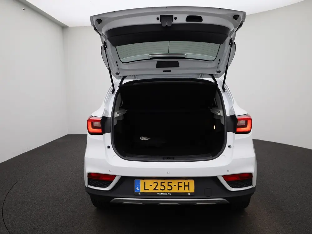 MG ZS EV Luxury 45 kWh | Navi | Panoramadak | Camera | CarPl uit 2021, foto 11