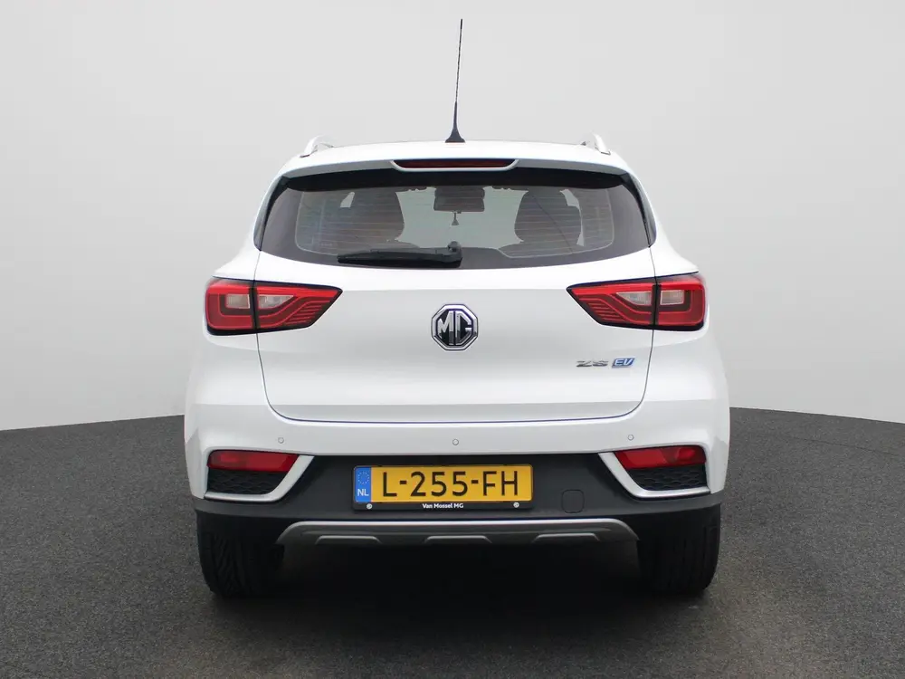MG ZS EV Luxury 45 kWh | Navi | Panoramadak | Camera | CarPl uit 2021, foto 5