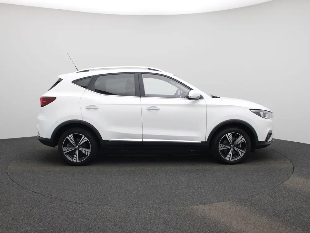 MG ZS EV Luxury 45 kWh | Navi | Panoramadak | Camera | CarPl uit 2021, foto 6