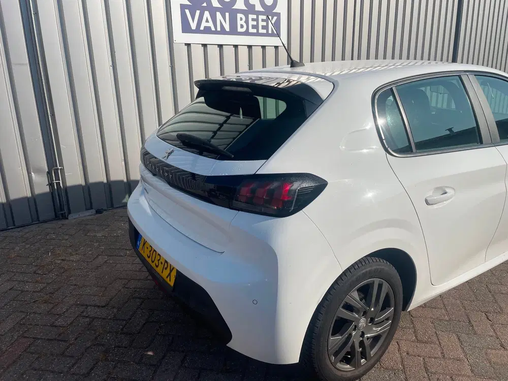 Peugeot 208 1.5 BlueHDi Blue Lease Active uit 2021, foto 2