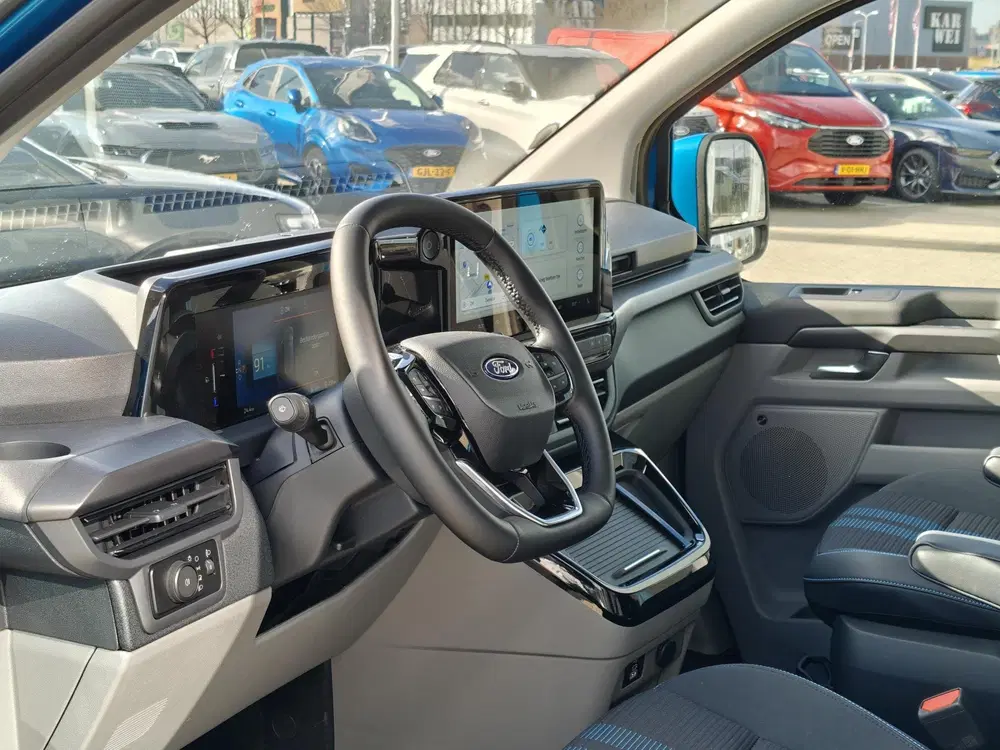 Ford Tourneo Custom 340 L1H1 Sport 65 kWh uit 2025, foto 19