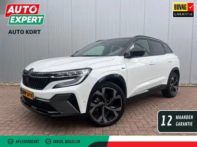 Renault Austral 1.2 E-Tech full hybrid 200 Iconic Esprite uit 2024