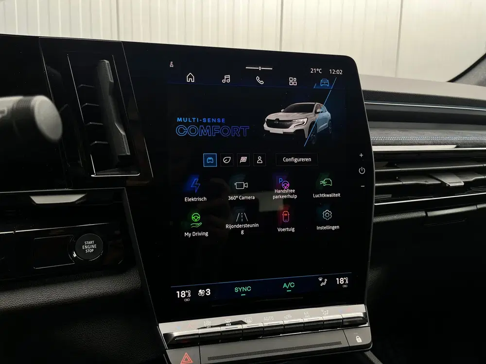 Renault Austral 1.2 E-Tech full hybrid 200 Iconic Esprite uit 2024, foto 19