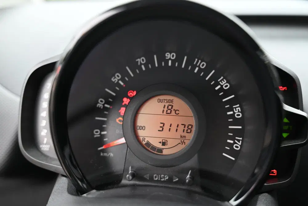 Citroën C1 Citroen C1 1.0 VTi Shine uit 2021, foto 16