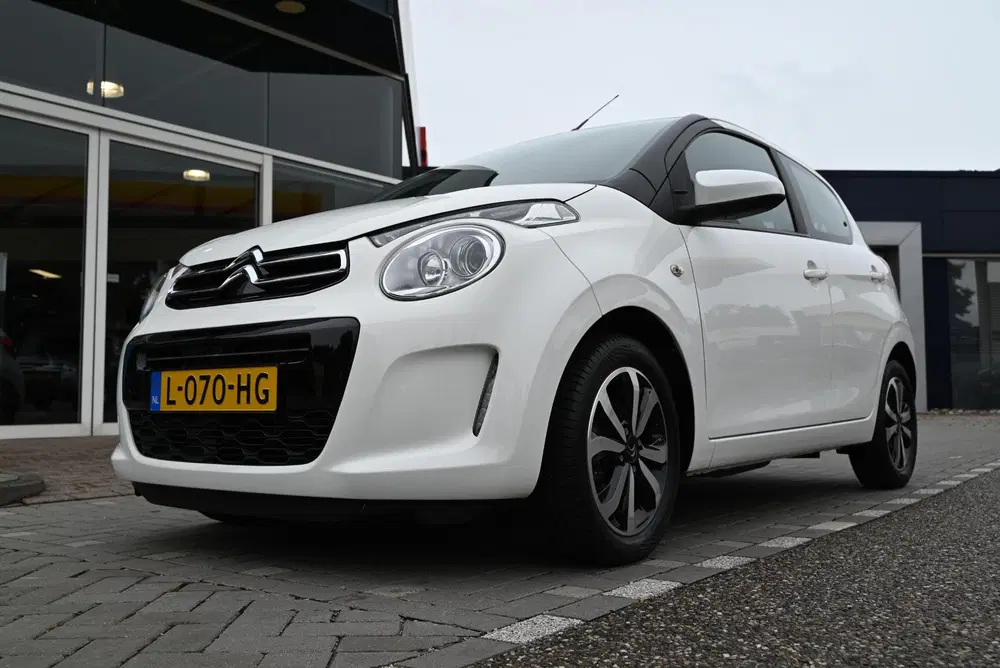Citroën C1 Citroen C1 1.0 VTi Shine uit 2021, foto 4
