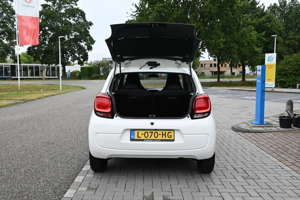 Citroën C1 Citroen C1 1.0 VTi Shine uit 2021, foto 7