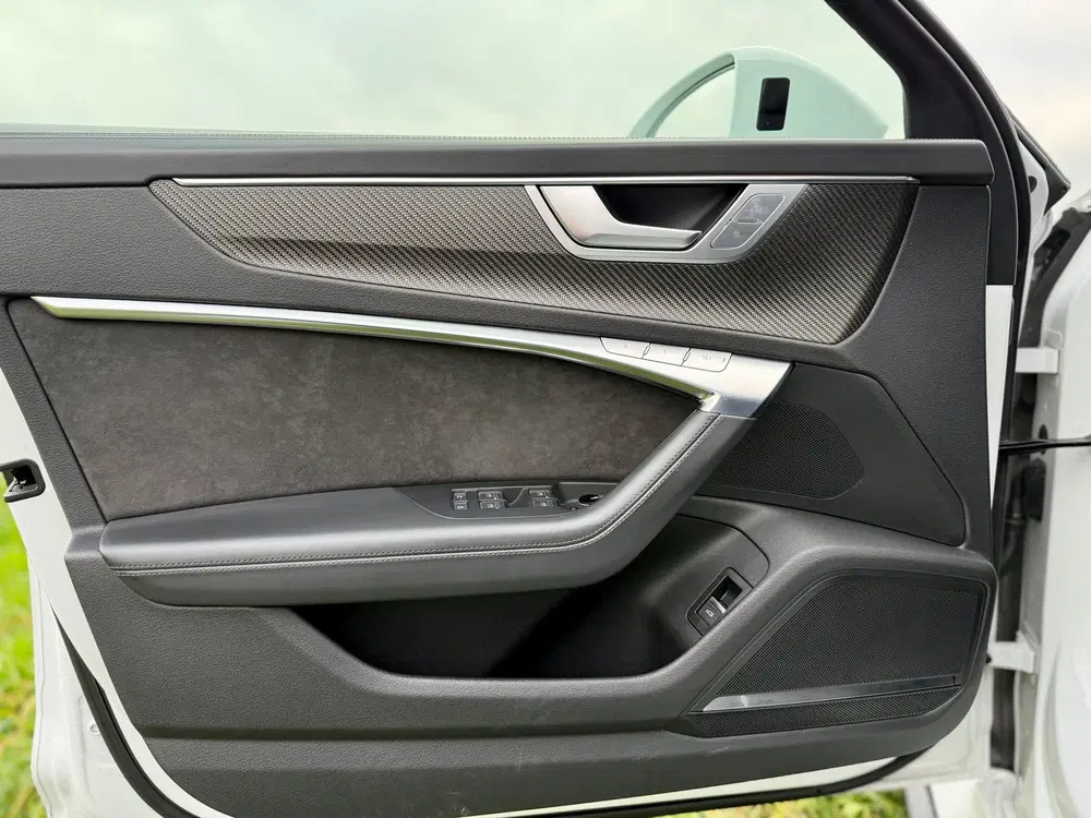 Audi RS6 quattro URBAN uit 2021, foto 13