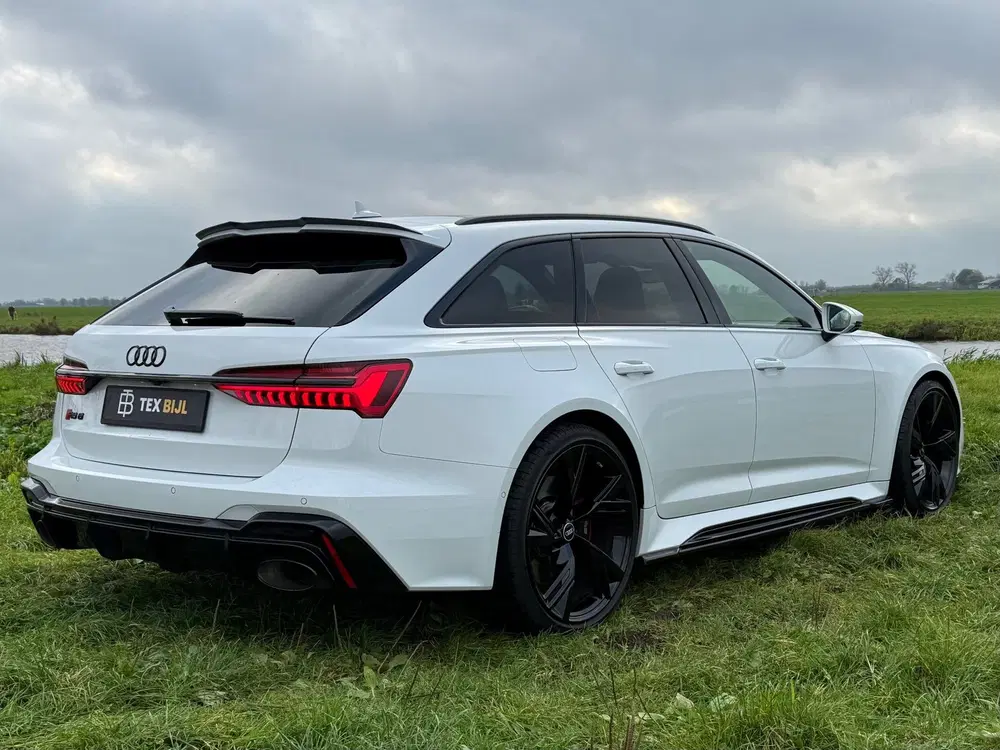 Audi RS6 quattro URBAN uit 2021, foto 2