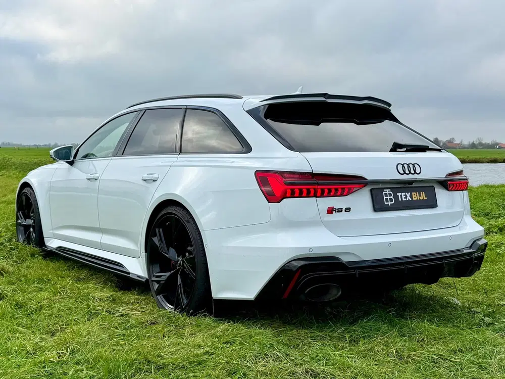 Audi RS6 quattro URBAN uit 2021, foto 4