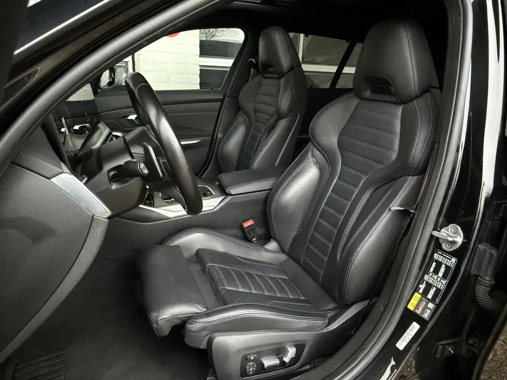 BMW 3-serie 330e M SPORT PRO LCI uit 2023, foto 5