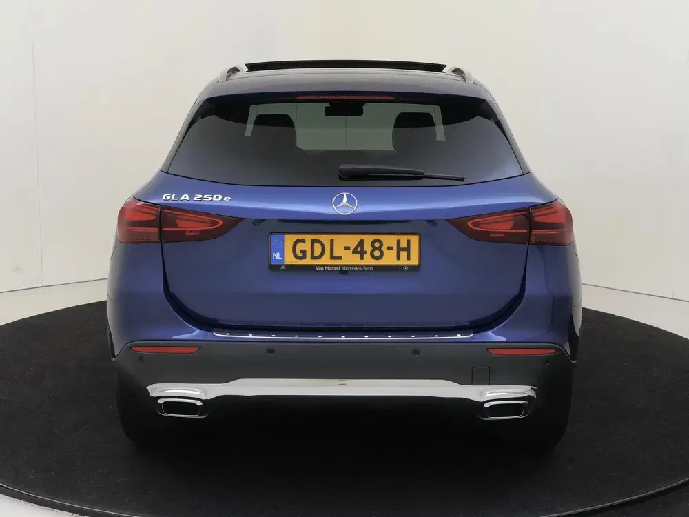 Mercedes-Benz GLA 250 e Star Edition Luxury Line uit 2024, foto 7