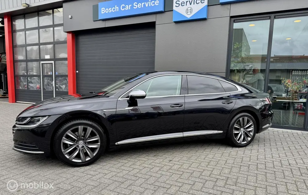 Volkswagen Arteon 1.5 TSI Business R-Line uit 2019, foto 4