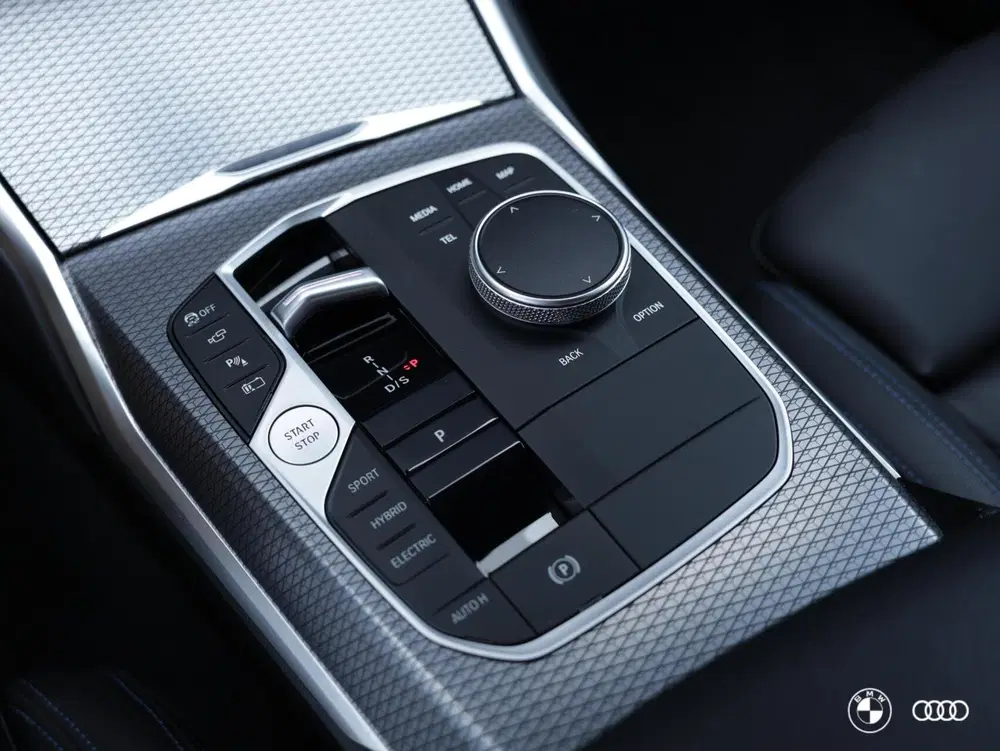 BMW 3-serie M SPORT uit 2025, foto 20