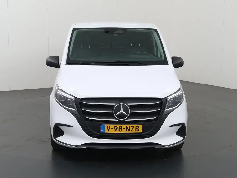 Mercedes-Benz Vito 116 CDI uit 2024, foto 3