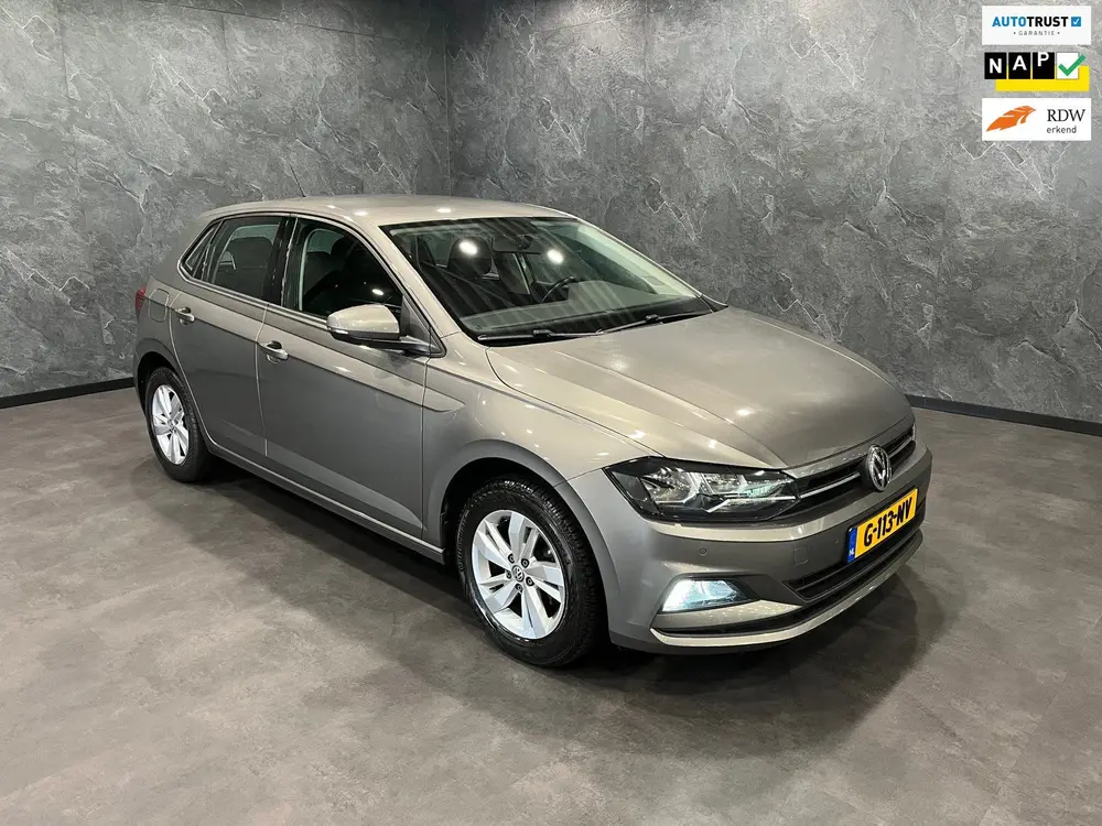 Volkswagen Polo 1.0 TSI Comfortline CARPLAY PDC NAP uit 2019