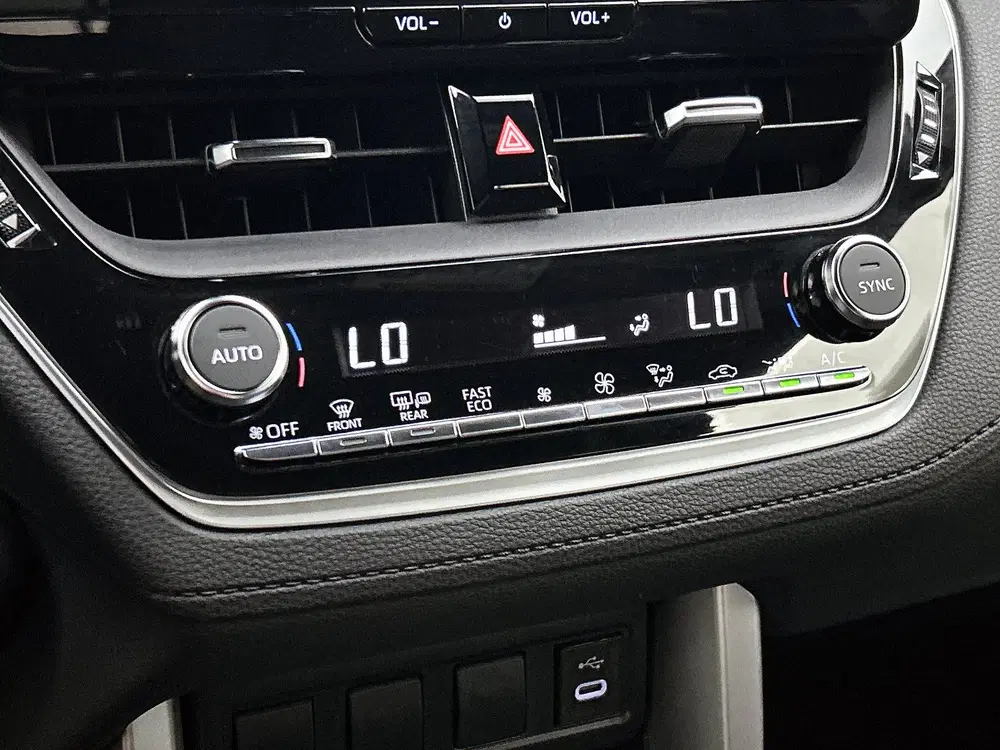 Toyota Corolla Cross Hybrid 140 Style uit 2025, foto 11