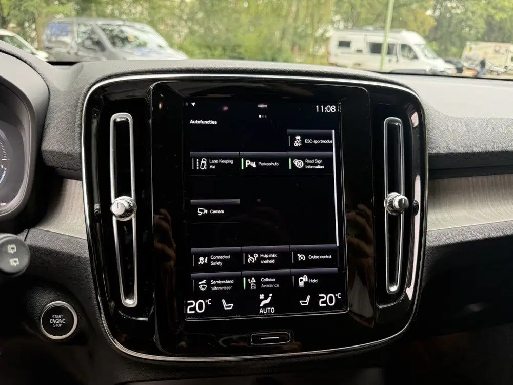 Volvo XC40 T4 Recharge Inscription uit 2021, foto 15