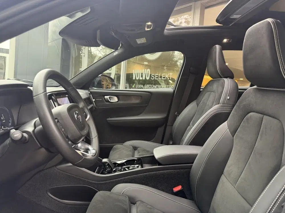 Volvo XC40 T5 Ultimate Bright uit 2022, foto 10