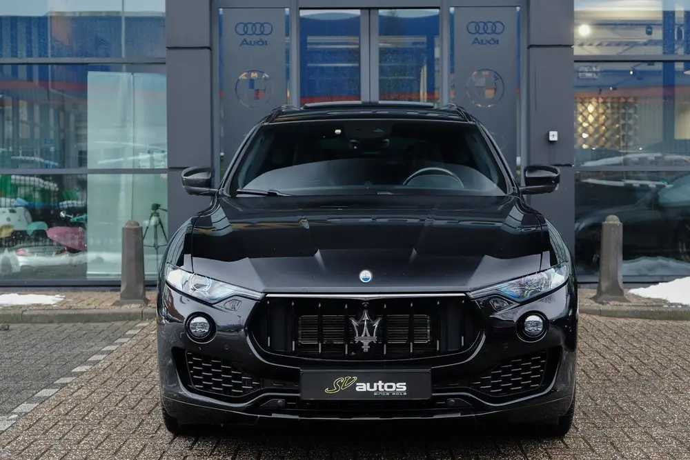 Maserati Levante Gransport 3.0 V6 D 275pk Panoramadak Schaal uit 2019, foto 14